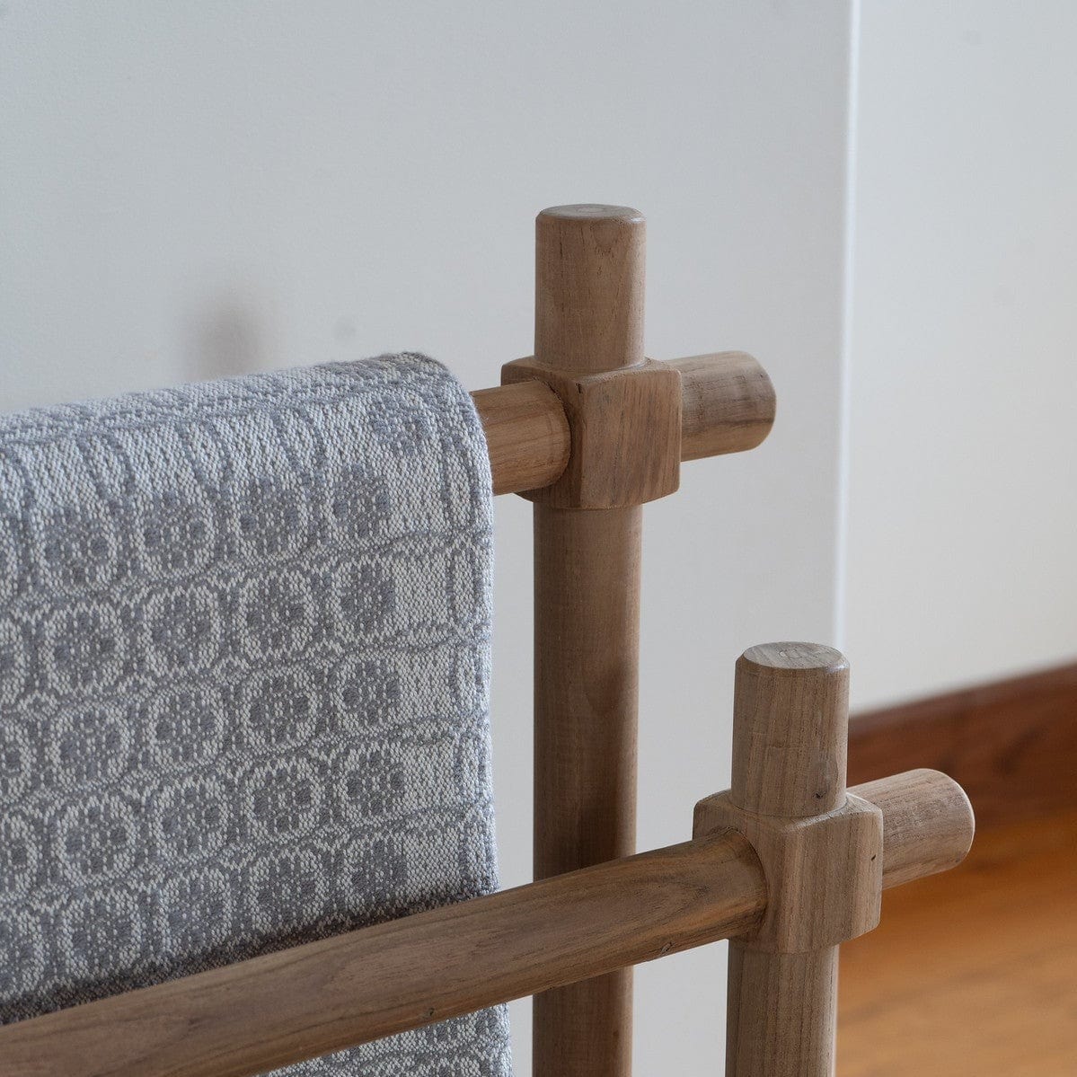 Tofino Blanket/Towel Rack - LndmarkClub USA