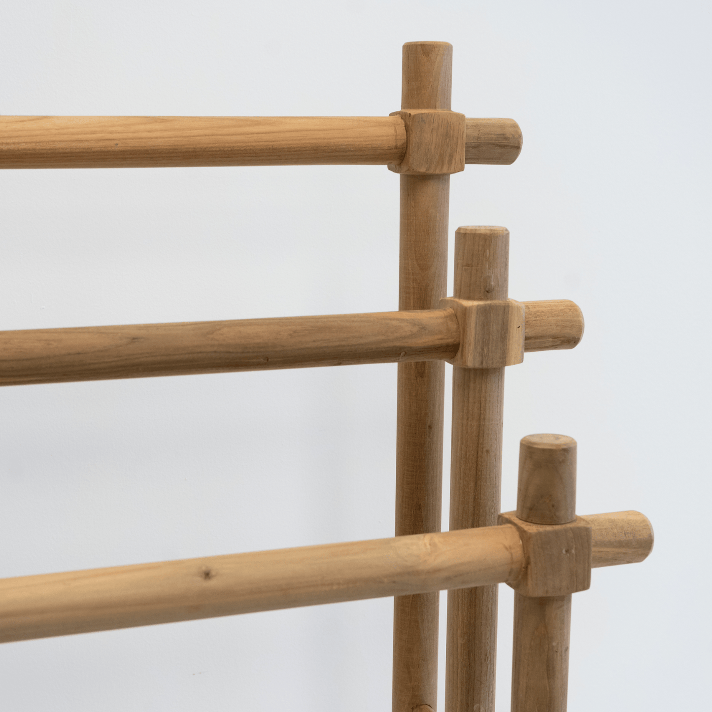 Tofino Blanket/Towel Rack - LndmarkClub USA